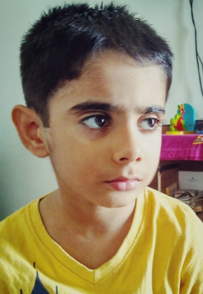 aariv haircut