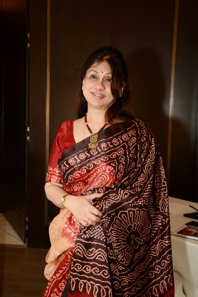 Sunita Ramnathkar 2.jpg