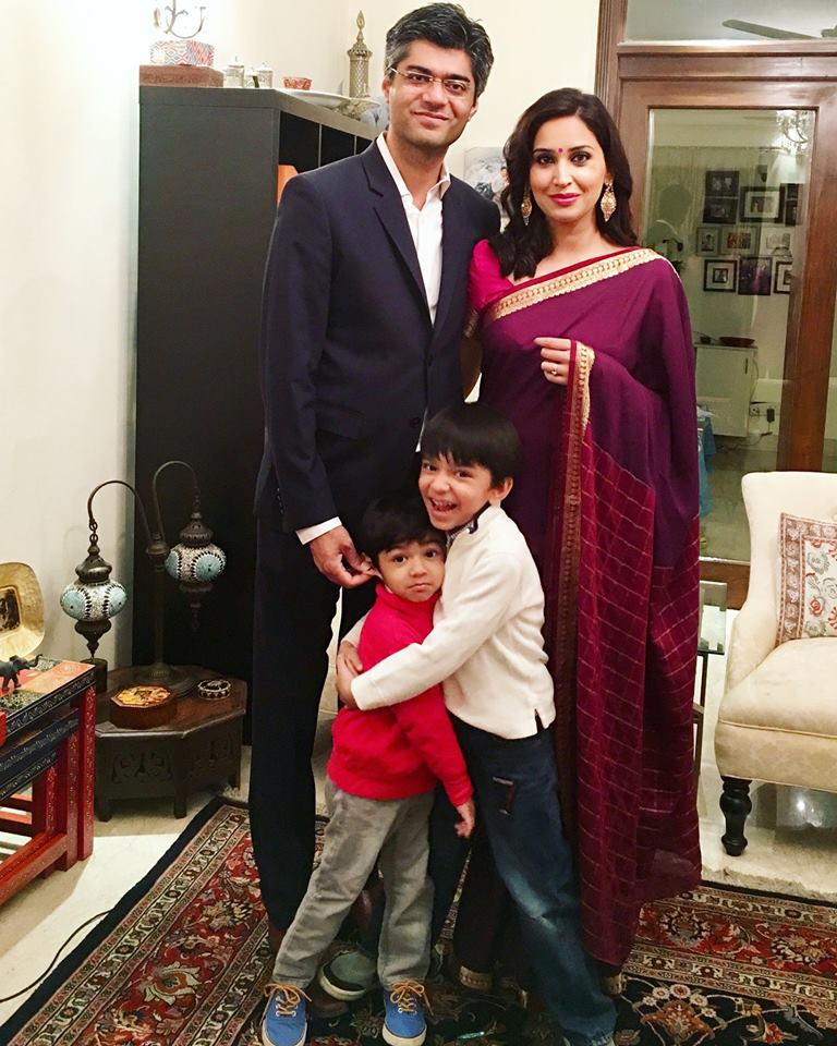 Nitin Sana family.jpg