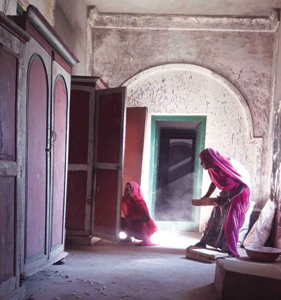 Women-at-Work-Fort-Meja.jpg