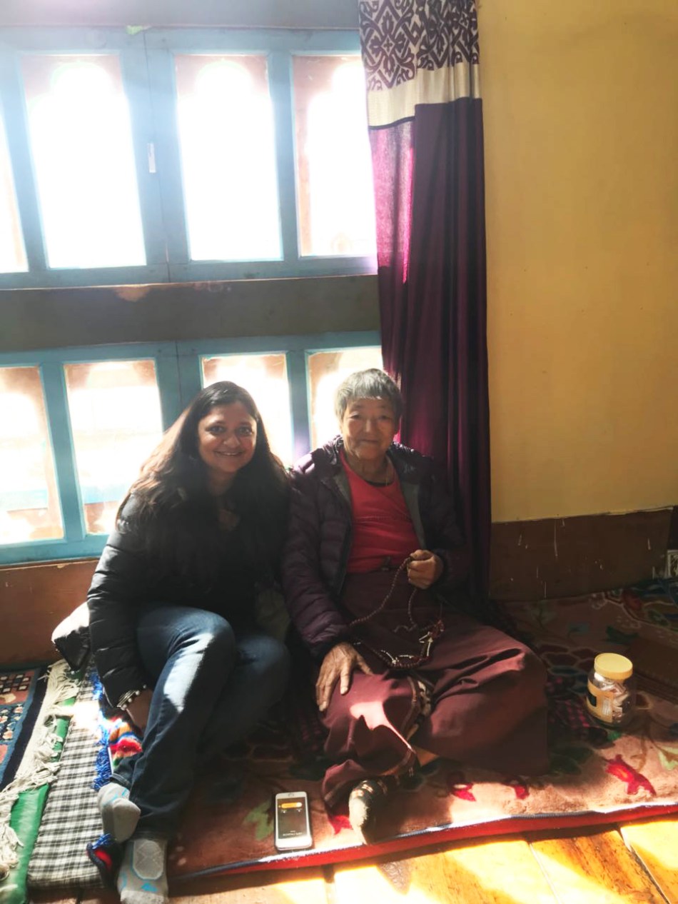 Bhutan women 5