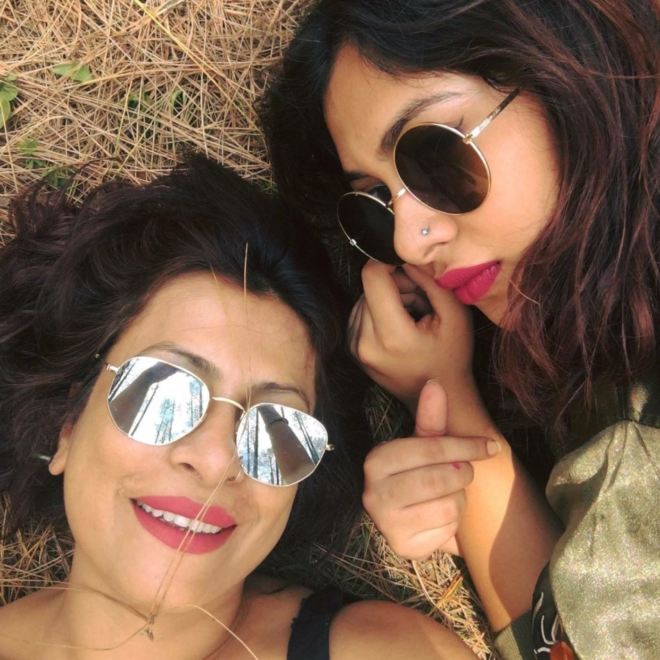 Suparnaa and daughter 2