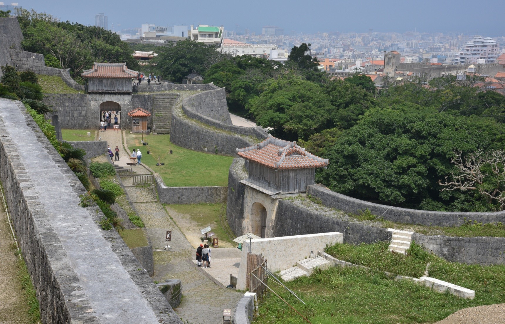 shuri castle okinawa