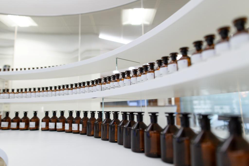 The Perfumers' Organ at CPL Aromas.jpg
