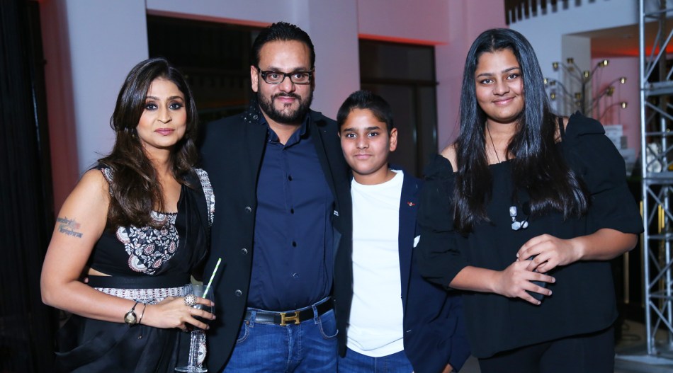 Mamta-Agarwal-and-family