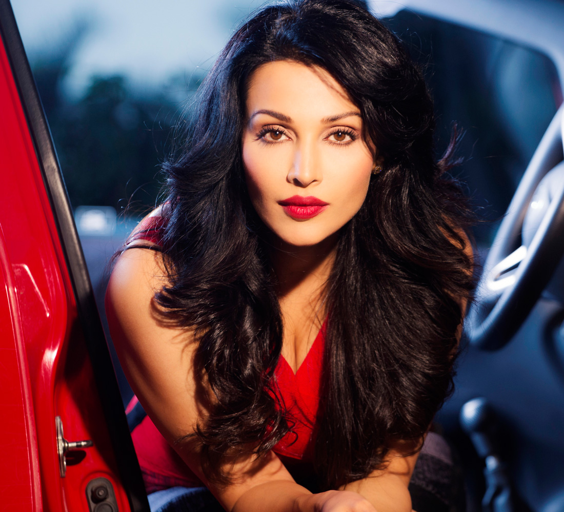 Flora-Saini-2.jpg