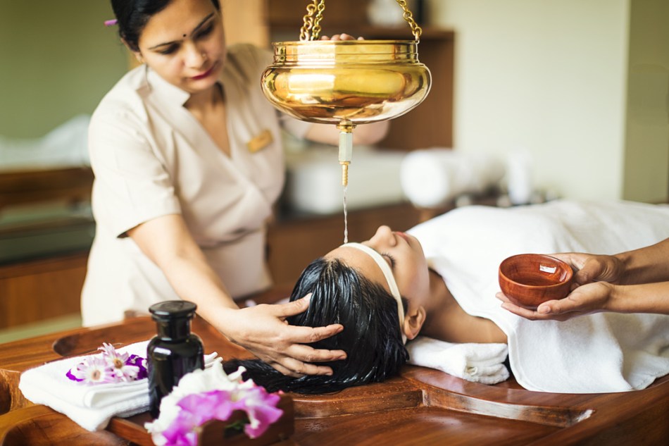 Naad-Wellness-Shirodhara