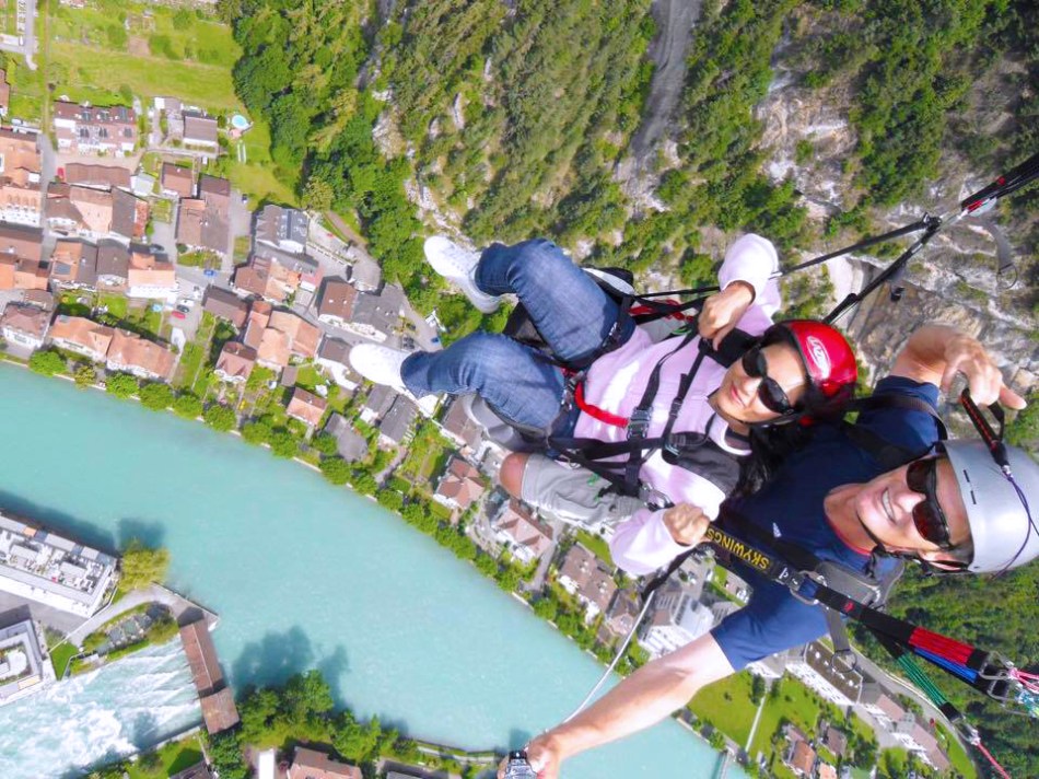 Anita PARAGLIDING INTERLAKEN