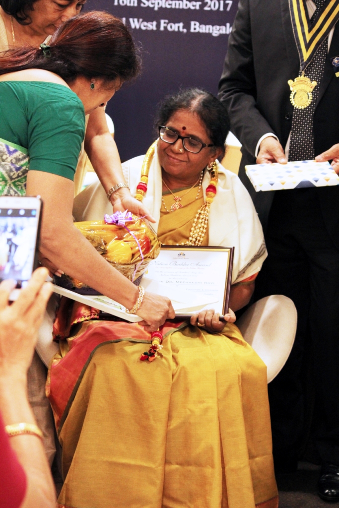 Meenakshi Ravi life achievement award (4)
