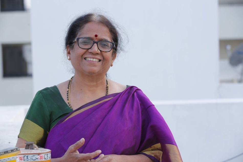 Music Meenakshi Ravi