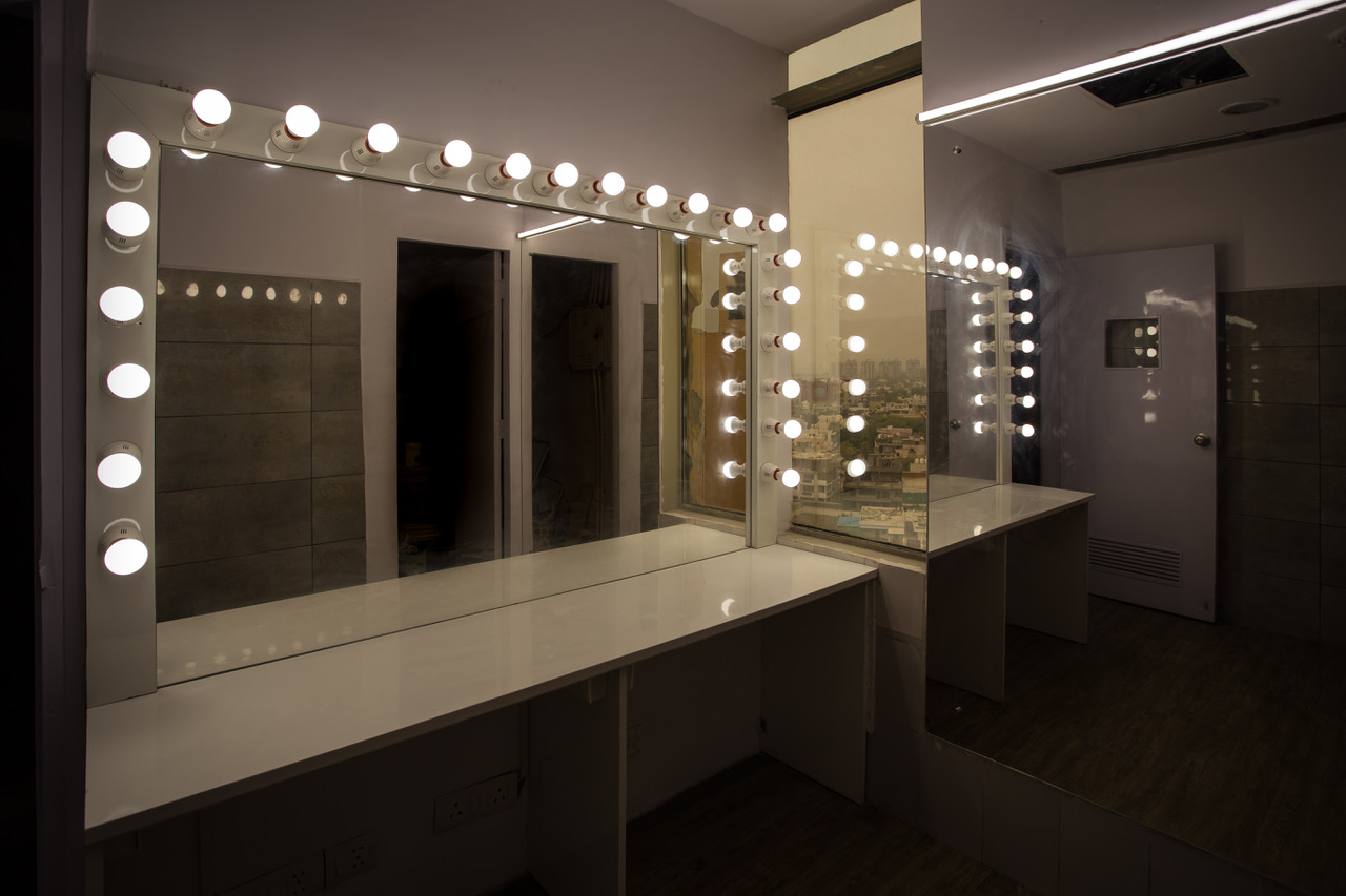 Make Up Studio.jpeg