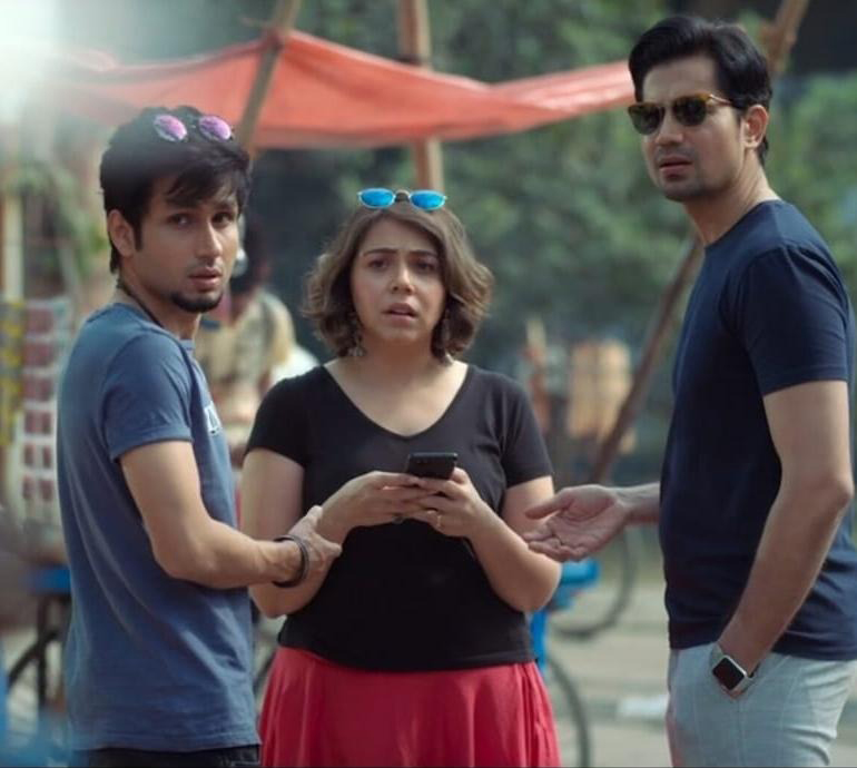 maanvi-gagroo-tripling-eshe.jpg