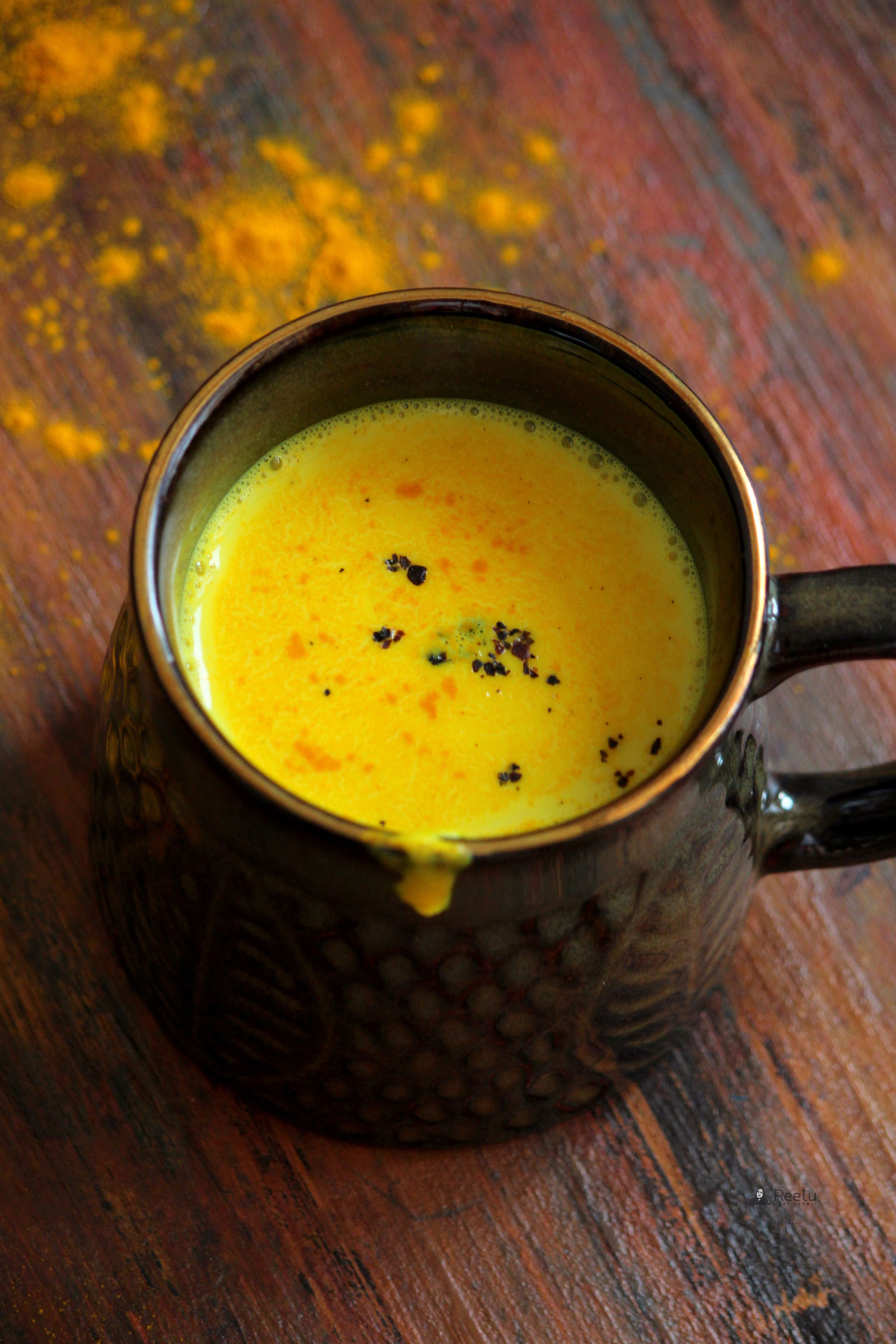Food-GOLDEN-LATTE1